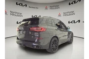 $31995 : BMW X5 2022 AWD xDrive40i 4d thumbnail