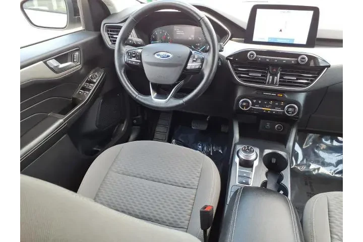 $14988 : Ford Escape 2021 SE 4dr SUV image 4