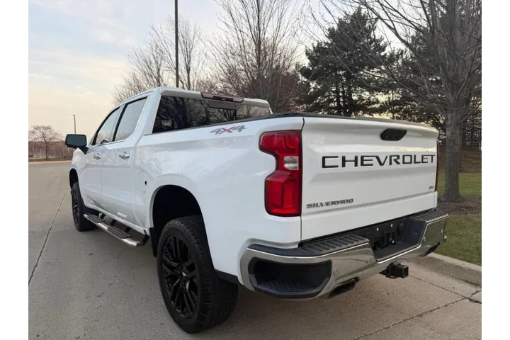 $27997 : 2019 Silverado 1500 LTZ image 5