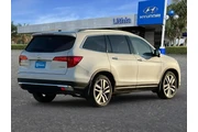 $16899 : Honda Pilot 2018 Touring 4dr thumbnail