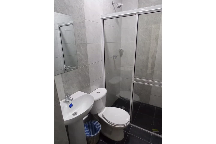 $580000 : HABITACION AMOBLADA ESTUDIANTE image 10