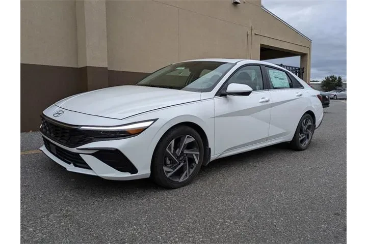 $24143 : Hyundai ELANTRA 2025 SEL Con image 9