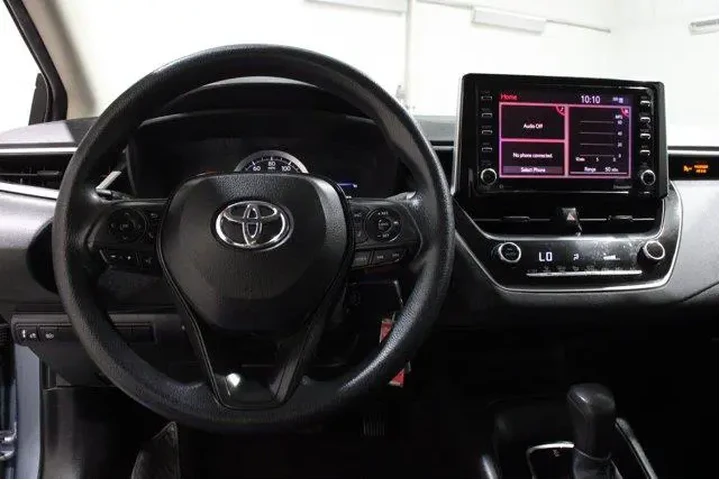 $17998 : Toyota Corolla 2021 LE 4dr S image 8