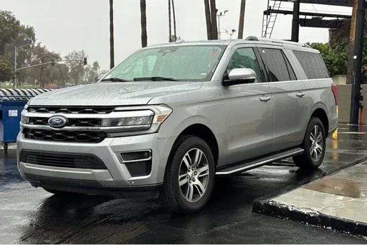 $37000 : Ford Expedition MAX 2023 4x2 image 2