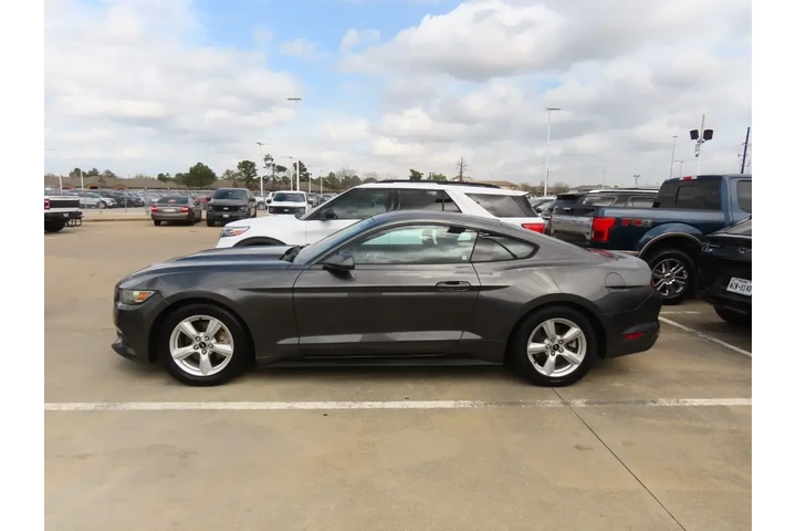 $10999 : Ford Mustang 2016 V6 2dr Fas image 9