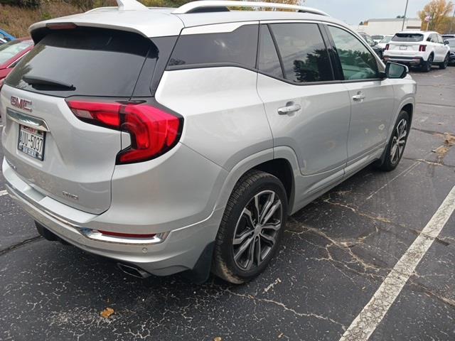 $22990 : Pre-Owned 2019 Terrain Denali image 3