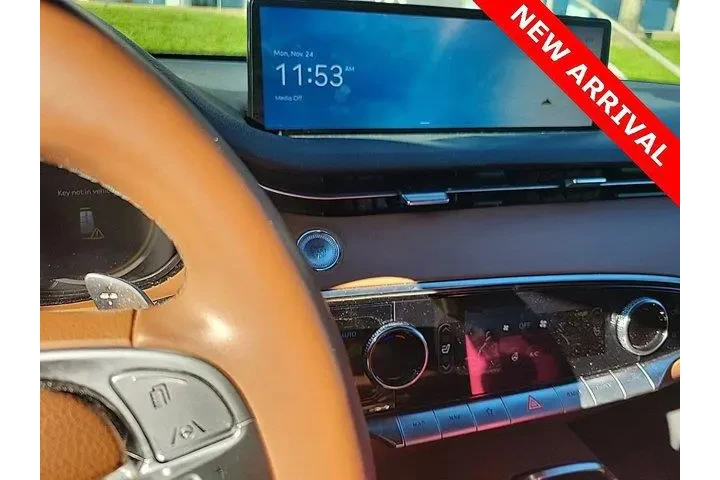 $33038 : Genesis GV70 2023 AWD 2.5T S image 5