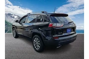 $18797 : Jeep Cherokee 2022 4x4 Latit thumbnail