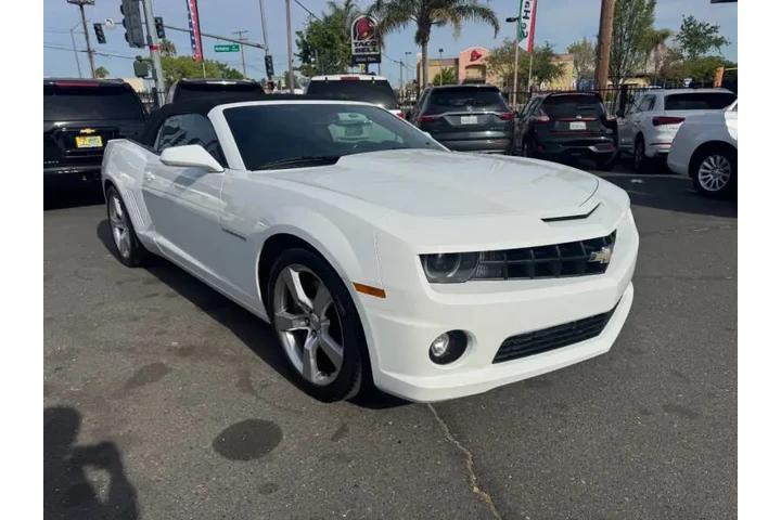 $16998 : 2012 Camaro SS image 3