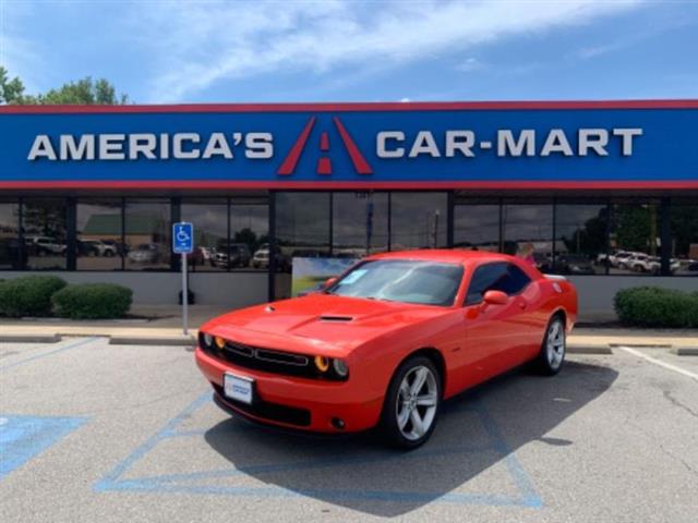 2017 Challenger image 1