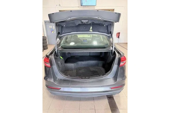 $17987 : Ford Fusion Hybrid 2020 SEL image 6