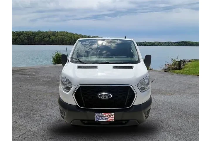 $28900 : Ford Transit 2021 250 3dr SW image 2
