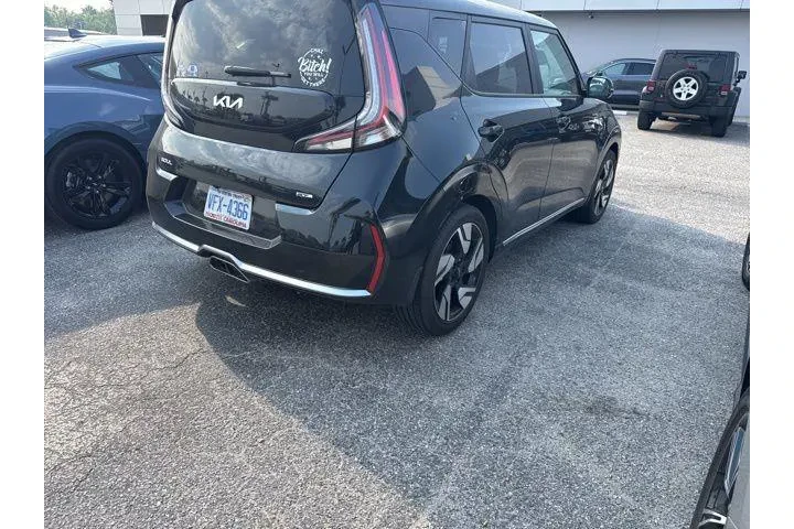 $23221 : Kia Soul 2025 GT-Line 4dr Cr image 3