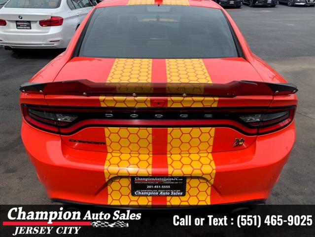 Used 2019 Charger Scat Pack R image 10