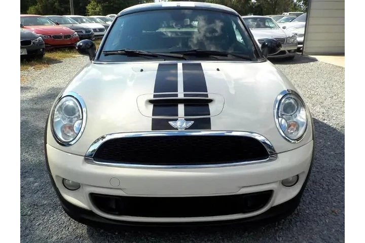 $8997 : 2014 S Coupe image 8