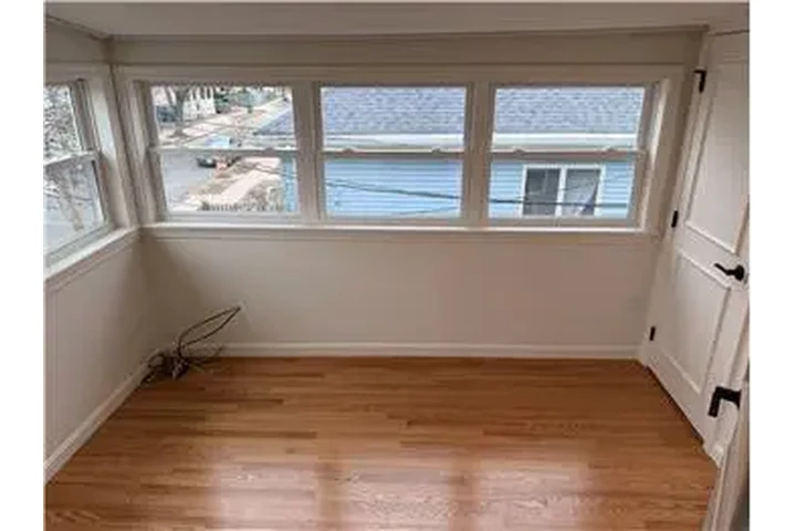 $5400 : Rental property with 4 bedro image 8