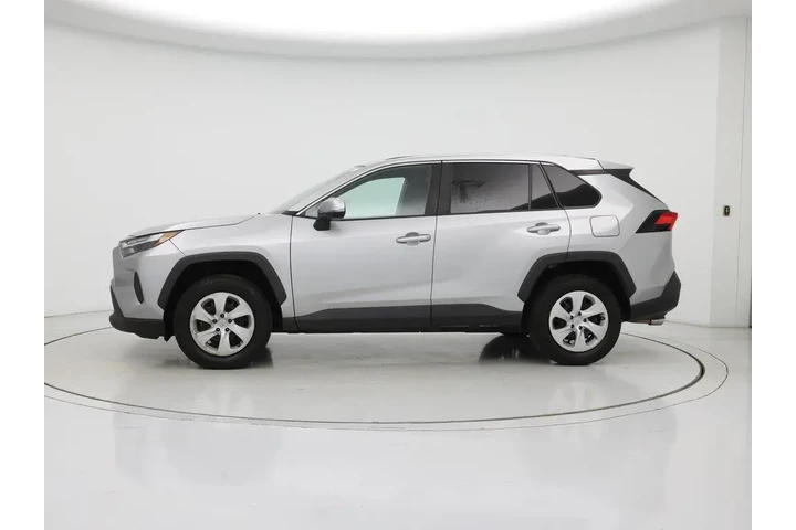 $25998 : Toyota RAV4 2023 AWD LE 4dr image 3