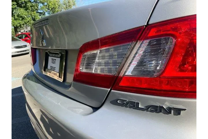 $4985 : Mitsubishi Galant 2011 ES 4d image 10