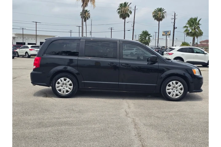 $13998 : 2018 Grand Caravan SE image 2