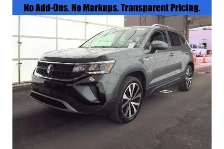 $21495 : Volkswagen Taos 2024 SE 4dr image 1