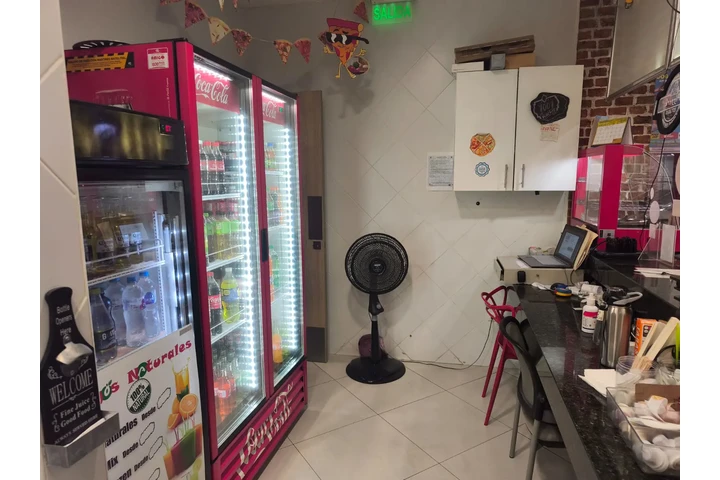 $75 : Vendo negocio de pizzeria,café image 8