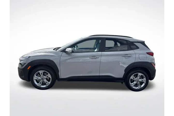 $20860 : Hyundai KONA 2023 AWD SEL 4d image 2
