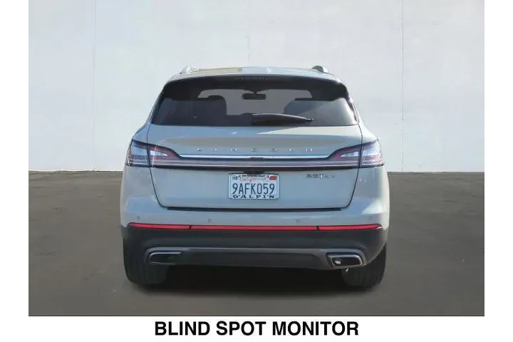 $19875 : Lincoln Nautilus 2019 AWD Re image 4