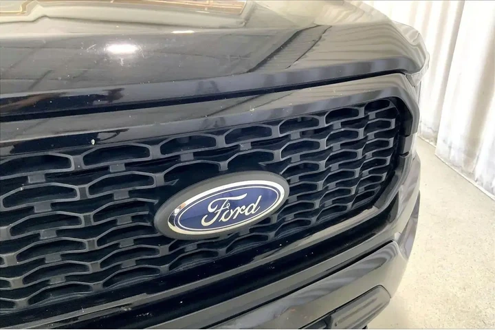 $28310 : Ford F-150 2022 4x4 XL 4dr S image 6