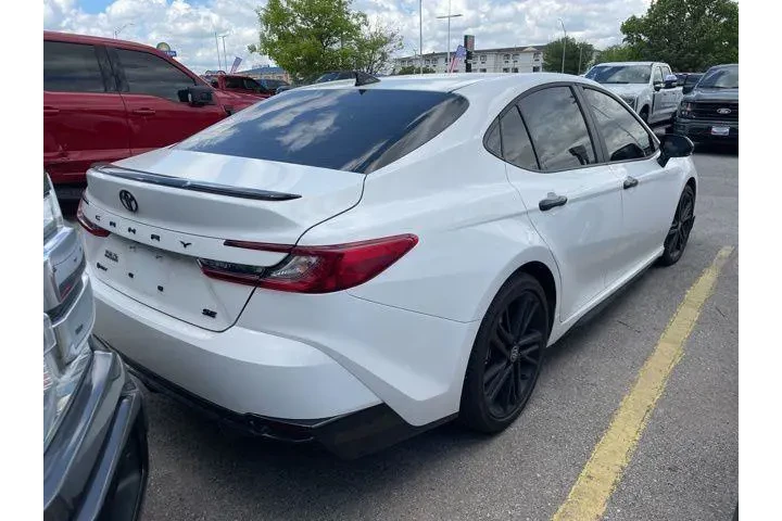 $36995 : Toyota Camry 2026 SE 4dr Sed image 6