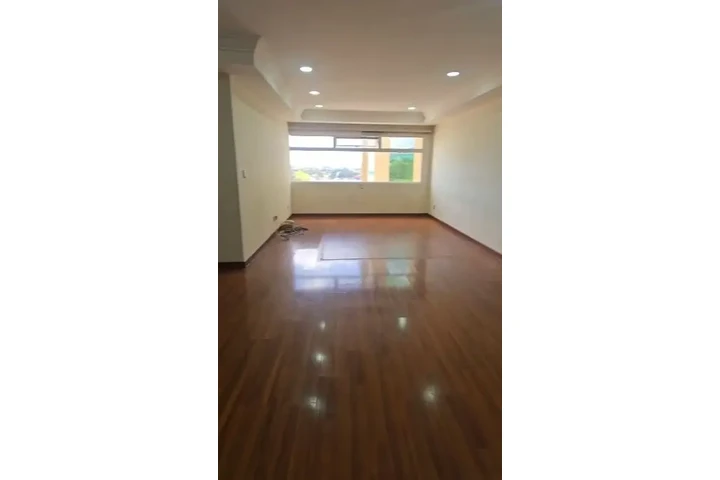 $270000 : VENTA EN GEMA ZONA 11 image 1