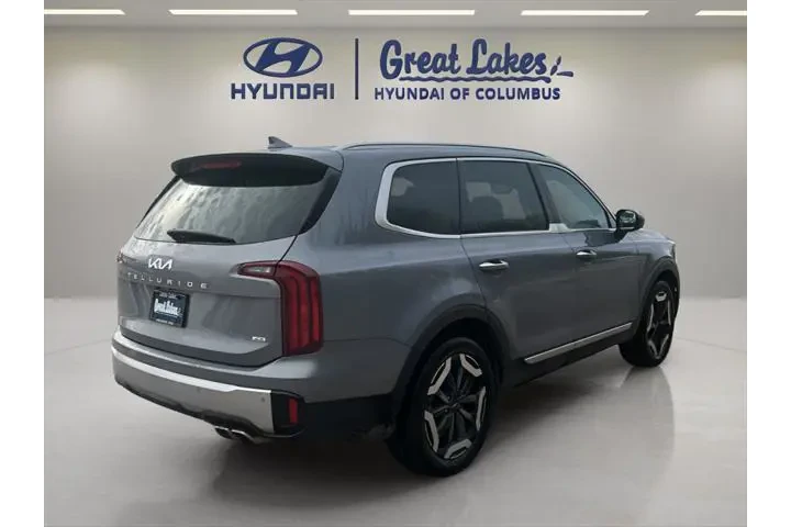 $27833 : Kia Telluride 2023 AWD S 4dr image 5