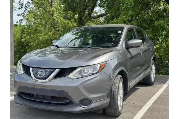 $7999 : 2018 Rogue Sport S image 1