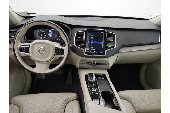 $39998 : Volvo XC90 Recharge 2022 eAW image 9