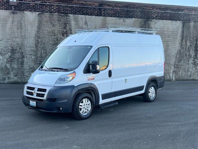 2014 RAM ProMaster 1500 136 WB image 3