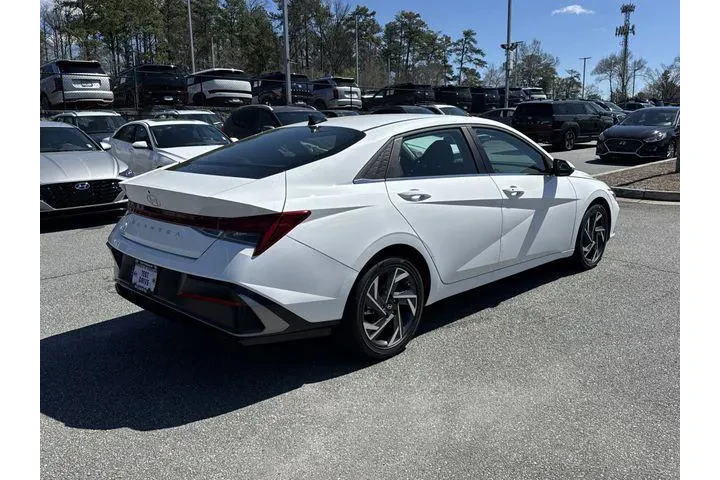 $25216 : Hyundai ELANTRA 2025 SEL Con image 7