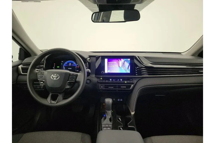 $26998 : Toyota Camry 2025 LE 4dr Sed image 9