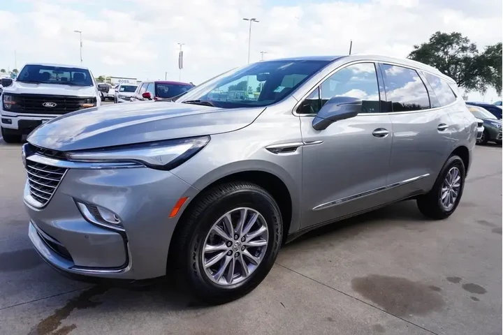 $33988 : Buick Enclave 2024 4x4 Premi image 3