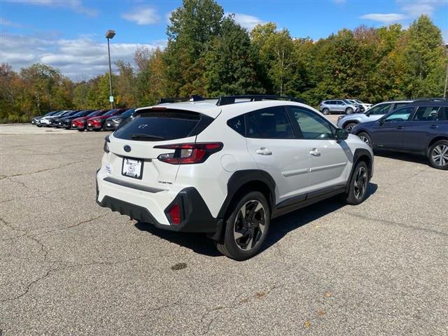 $33160 : 2024 Crosstrek Limited image 7