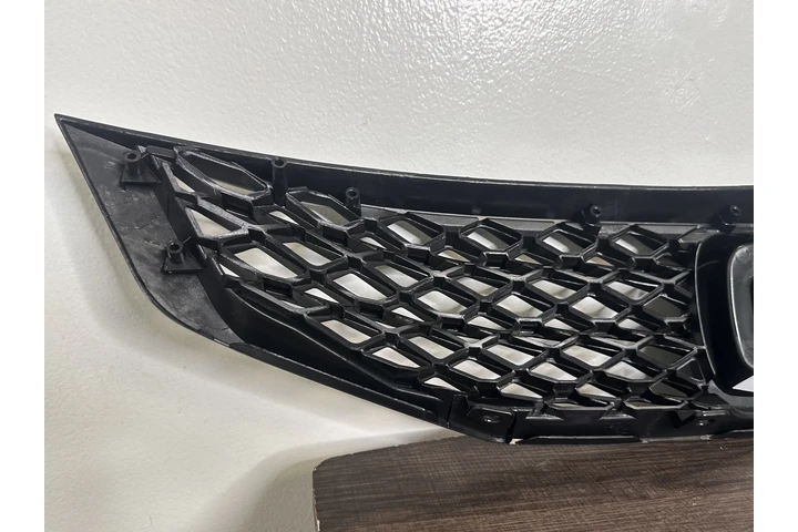 $50 : GRILLE HONDA CIVIC 09-11 2DR image 2