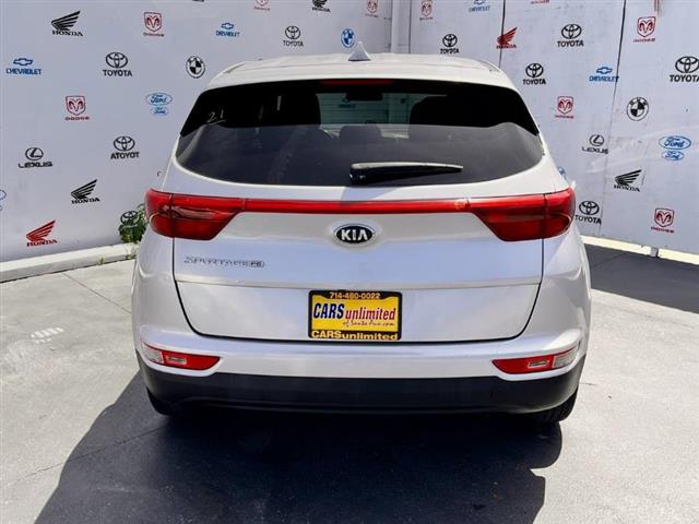 $16995 : Used 2018 Sportage LX FWD for image 4