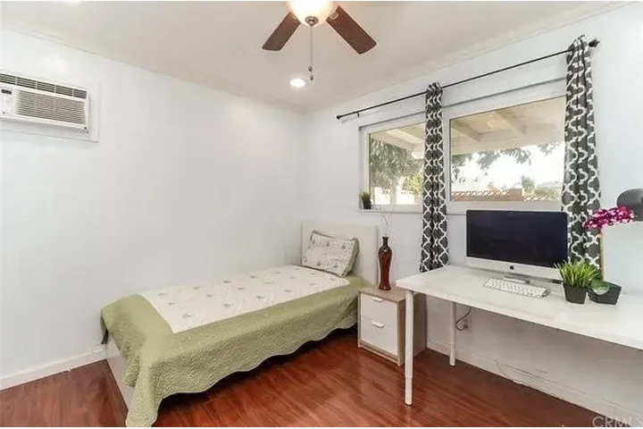 $1500 : Available En Garden Grove image 6