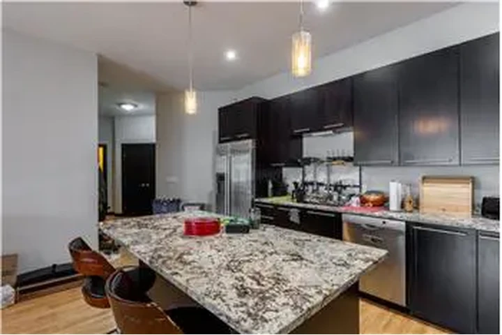 $3600 : Rental property with 2 bedro image 5