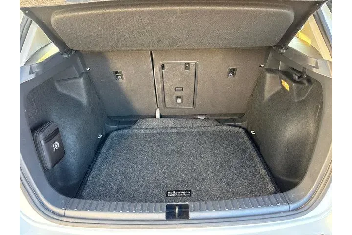 $18985 : Volkswagen Taos 2023 S 4dr S image 9