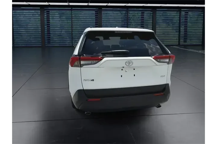 $23988 : Toyota RAV4 2019 XLE 4dr SUV image 7