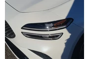 $34955 : Genesis G70 2025 2.5T Standa thumbnail