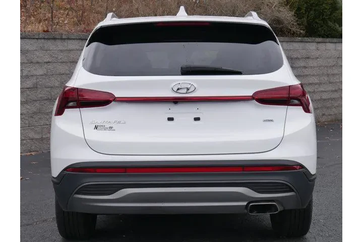 $28995 : Hyundai SANTA FE 2023 AWD SE image 5