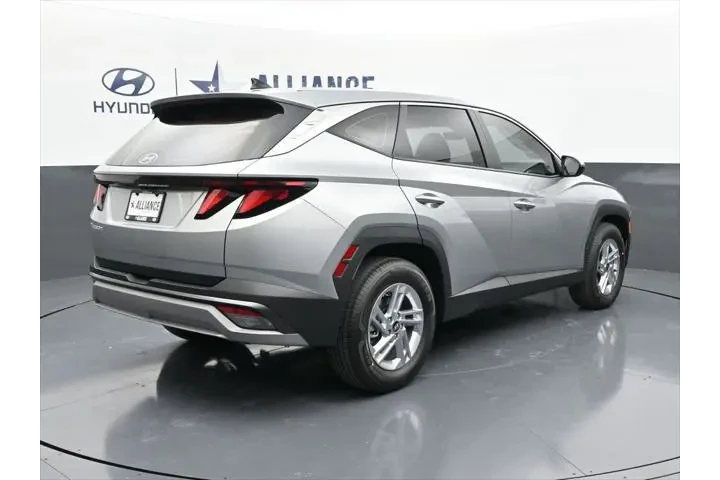 $24563 : Hyundai TUCSON 2025 SE 4dr S image 7