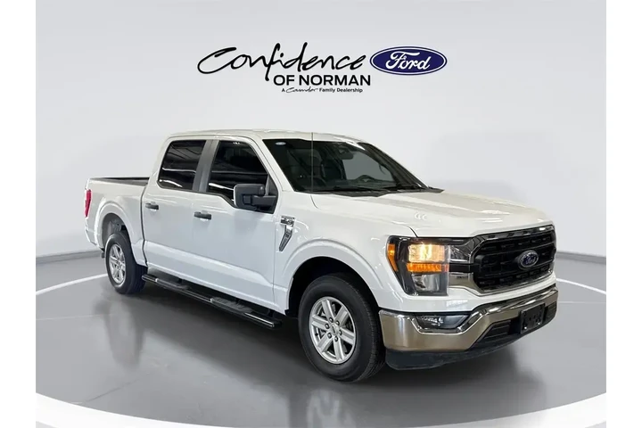 $30481 : Ford F-150 2023 4x2 XL 4dr S image 1