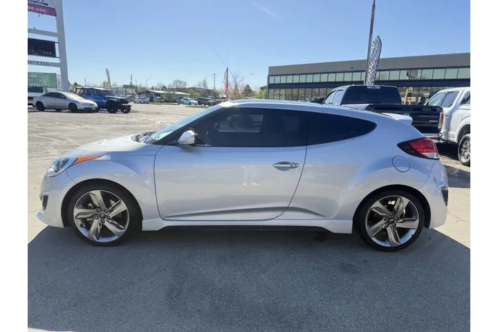 $9650 : 2015 Veloster Turbo image 4
