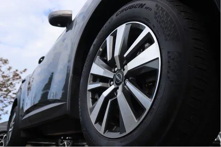 $32469 : Nissan Pathfinder 2024 AWD S image 8